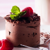 5 Minute MOUSSE ~ Chocolate with Avocado